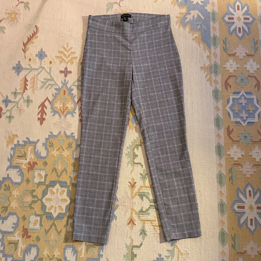 Adrienne Vittadini Classic Gray Check Pants